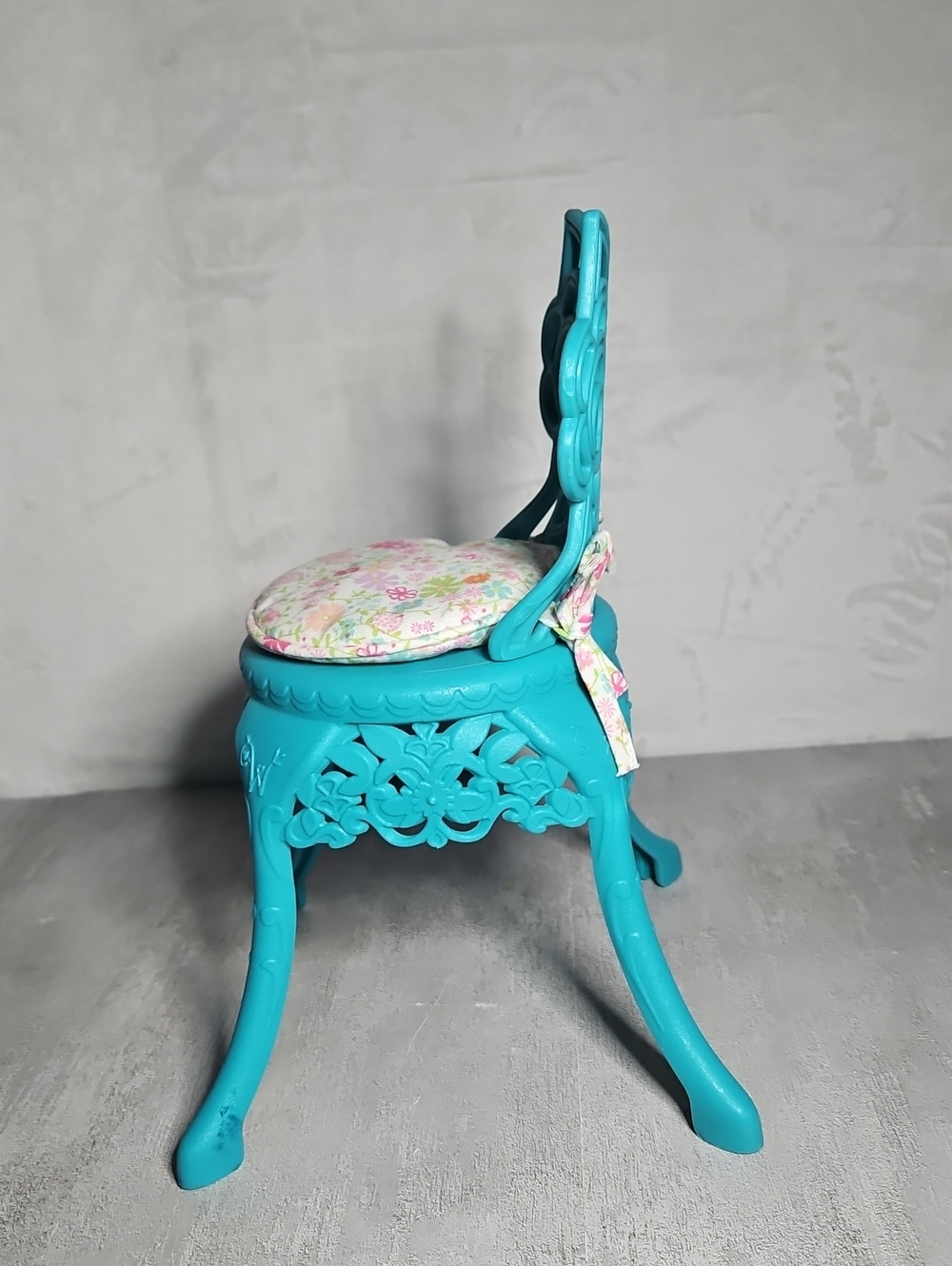 American Girl Chair - Picture 2 of 6